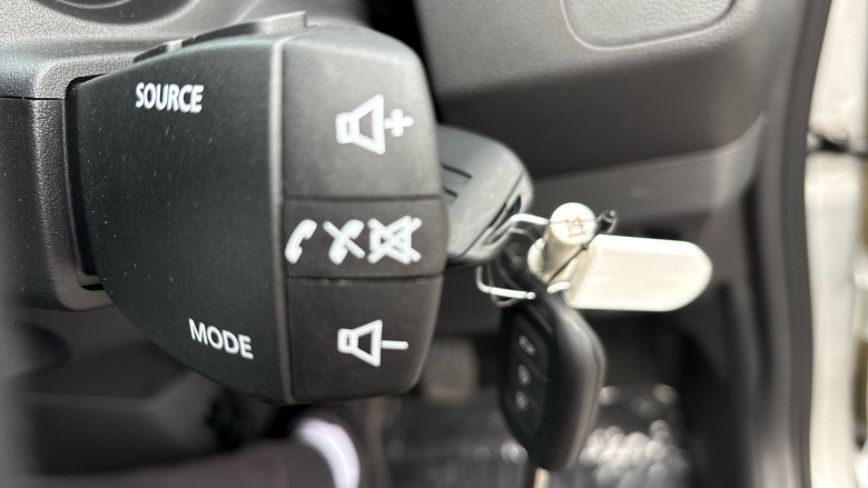 Dacia Spring 27kWh Expression 65 48kW 5dr Auto Electric Hatchback